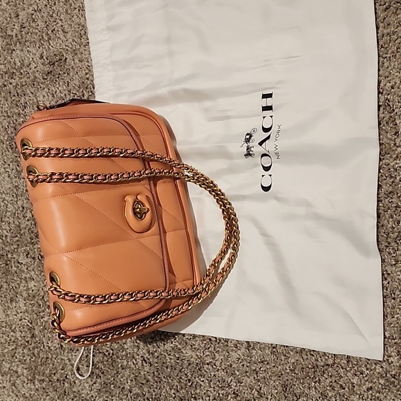 Coach Quilted Madison - Picture 2 of 11